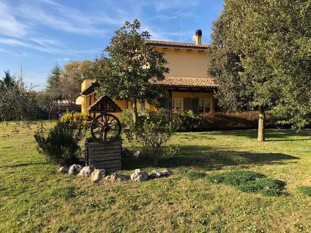 Villa La Tenuta Del Giglio Tavullia Exterior foto